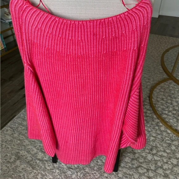 Free People Charlotte Boat Neck Tunic
Sweater Barbie Pink Blossom Rose, XL, EUC - Picture 6 of 8